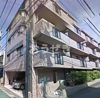 ラ・メゾン山手八番館のエントランス