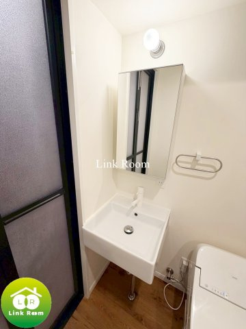 TOYO-ICHI APARTMENTの洗面所