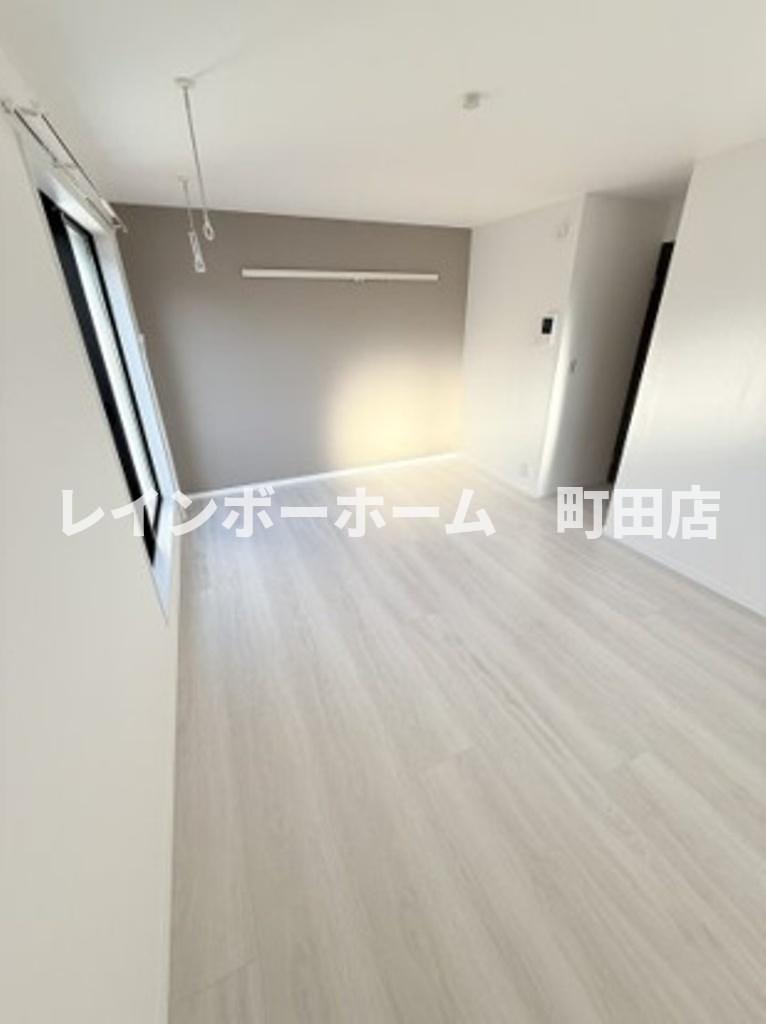 ベイルームルナ橋本※初期費用分割後払いサービス利用可能物件の居間・リビング|同施工会社参考写真