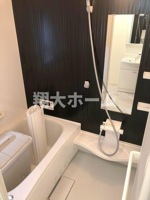 クレスト飛鳥山の浴室