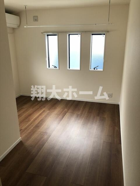 クレスト飛鳥山の寝室