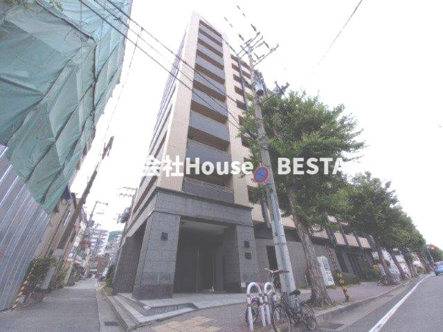 プレジール三ノ宮Ⅲの外観