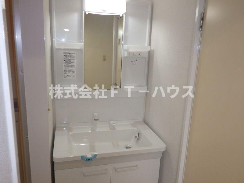 ゆうゆうはいむの独立洗面台
