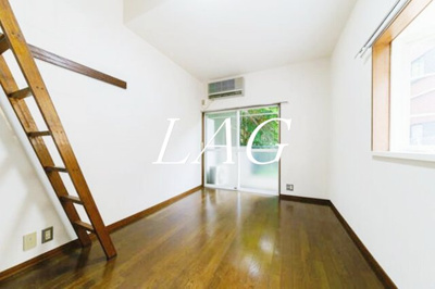 【居間・リビング】 | プチハイツYT | 洋室のお部屋です。
