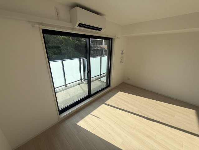 LEGALAND+NISHINOMIYA PARKSIDEの居間・リビング