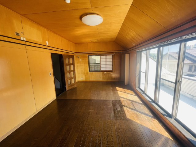 舞阪町弁天島　中古戸建の洋室