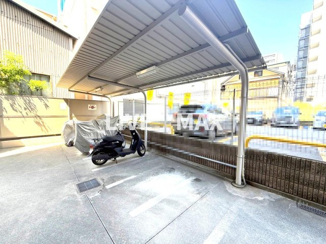【駐車場】スワンズ大阪アクシオン