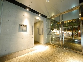 コモド川崎のエントランス
