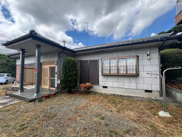 八女市立花町北山　平屋建　３LDK