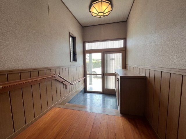 八女市立花町北山　平屋建　３LDKの居間・リビング