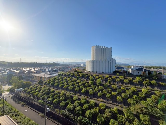◆リフォーム済◆７階南東向き３LDK◆収納充実◆京阪東ローズタウン・ファインガーデンあゆみヶ丘E棟の展望|物件からの眺望