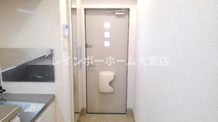 ベルソレイユ壱番館　の玄関