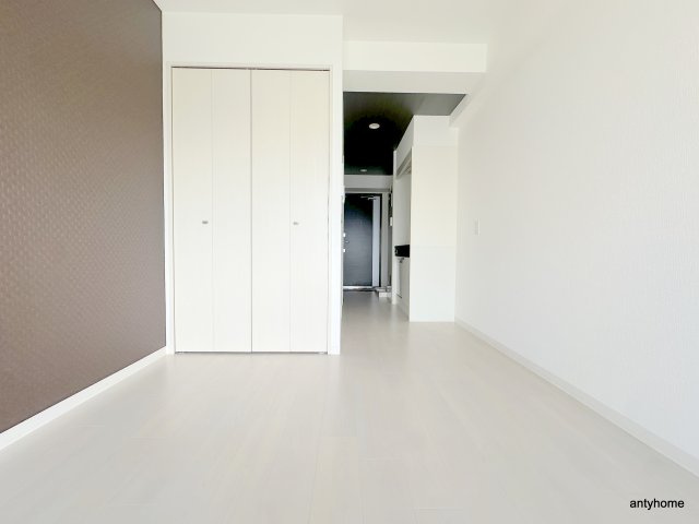 エルミタージュ難波南Ⅴ　仲介手数料無料の洋室