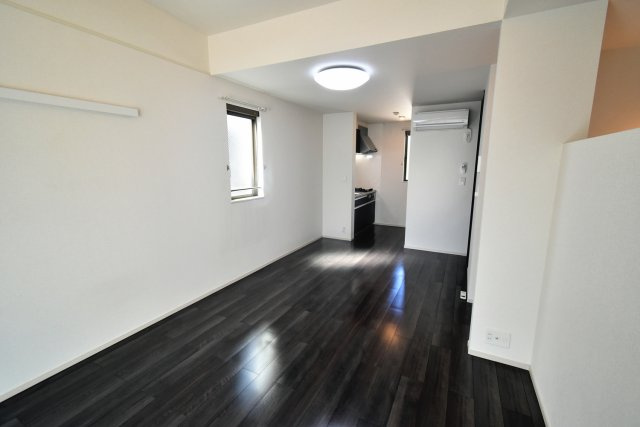 エトワール学文殿Ｂの居間・リビング