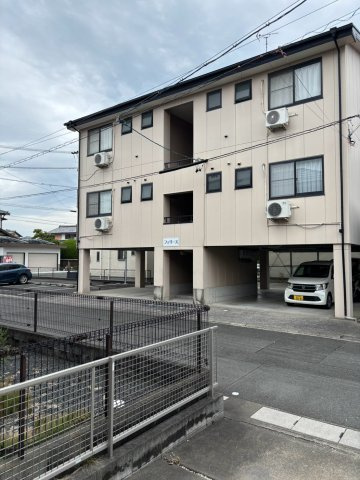 静岡県浜松市中央区1棟アパートの外観