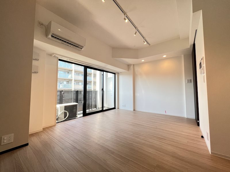 新品家具付きマンション松が谷5(KaGood東京)の居間・リビング