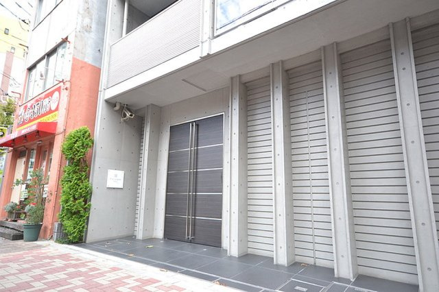 プレセダンヒルズ門前仲町のエントランス