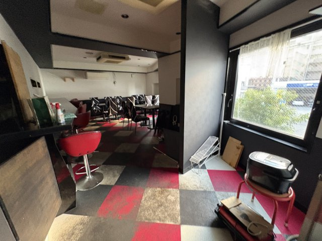 大阪市淀川区野中北１丁目の店舗事務所のロビー
