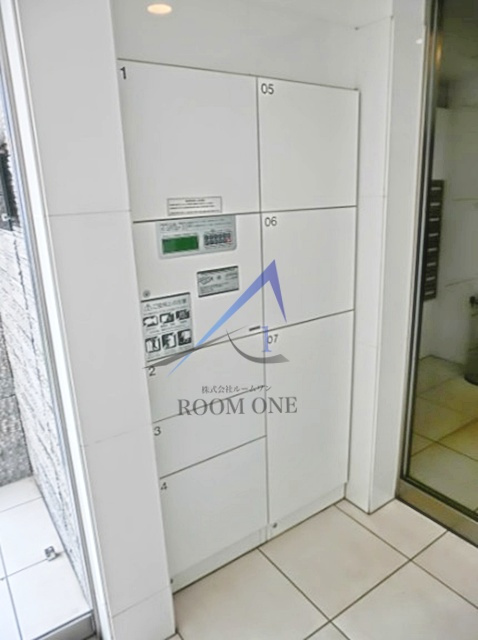 コンフォリア浅草橋ＤＥＵＸのその他共用部分|宅配ボックスです。