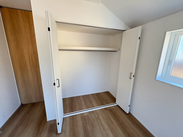 須磨区若草町３丁目　新築戸建ての収納|ちょっとした収納スペースも充実しています