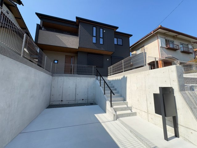 須磨区若草町３丁目　新築戸建て