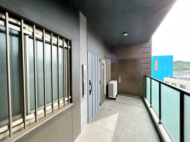 サンパーク山口セントラルレジデンスのその他共用部分|1フロア２邸の特別感のあるマンションです。