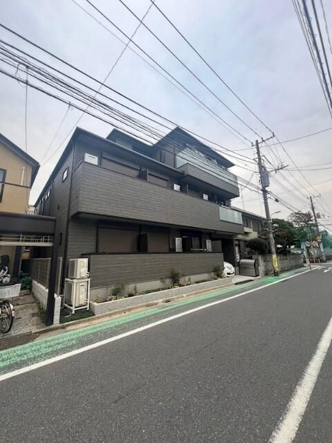 ＩＮＴＩＣＲＡＳＳＯ（インティクラッソ）の外観