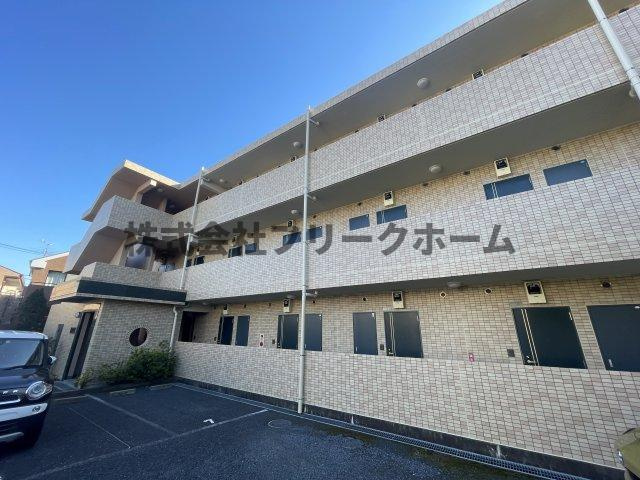三鷹市上連雀３丁目の賃貸マンションの外観