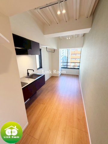 TOYO-ICHI APARTMENTの居間・リビング