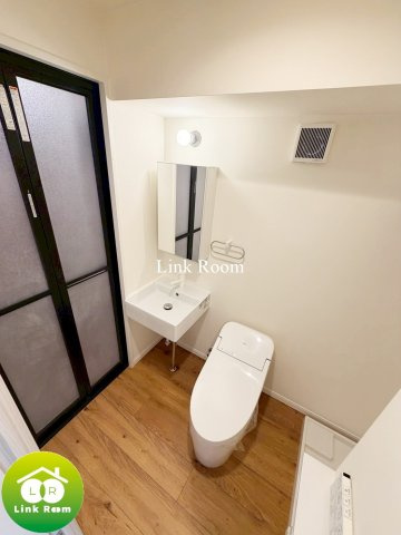 TOYO-ICHI APARTMENTのトイレ