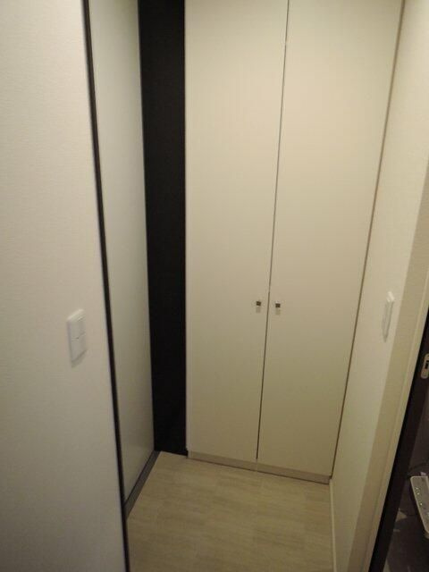 グレイス柿の木坂の玄関