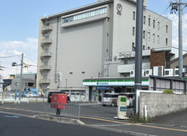 ハイネスヴェルデ岸和田の周辺|ファミリーマート岸和田南町店