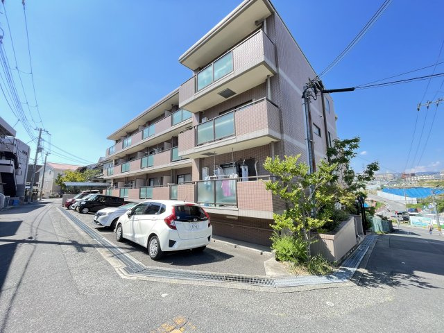 吹田市千里山高塚の賃貸マンション