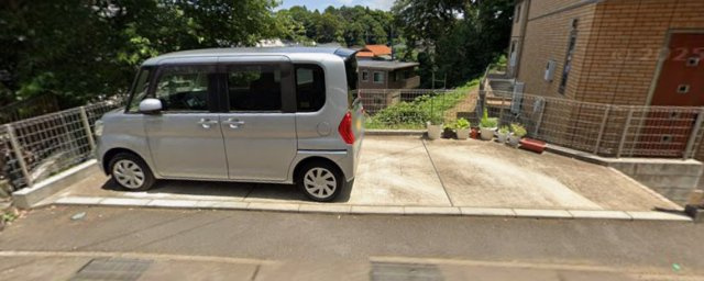 メゾン・ド・ヴェルジェⅡの駐車場|★敷地内駐車場７７００円★イメージ★