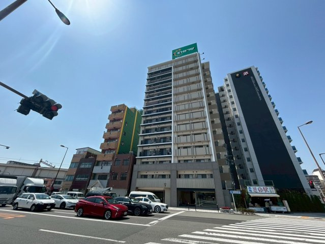 スプランディッド難波キャトルの外観