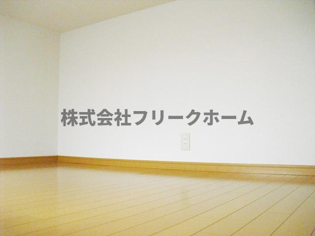 小金井市貫井南町４丁目の賃貸マンションの寝室