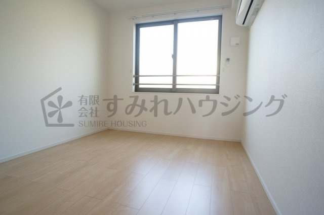 グラース宝塚の寝室|参考、同建物・同間取りの号室