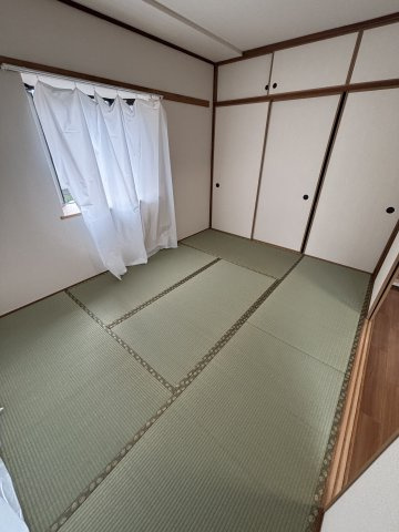 エスポワール白川の和室