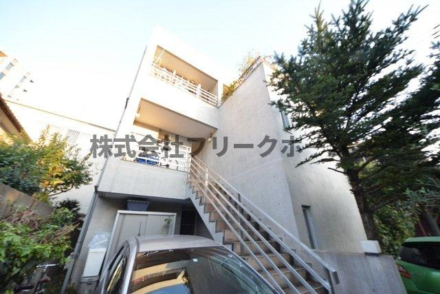 三鷹市上連雀４丁目の賃貸マンションの外観
