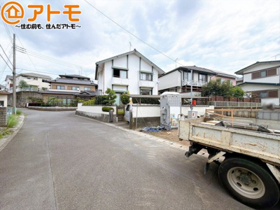 【前面道路含む現地写真】 | 富士市厚原第18　新築戸建て　全1棟