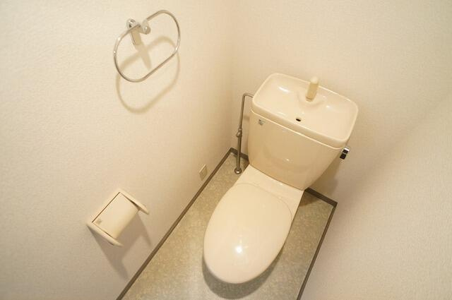 ルーブル西大井のトイレ|清潔感のあるトイレです