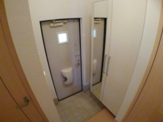 ベル・ソレイユの玄関|きれいな玄関です