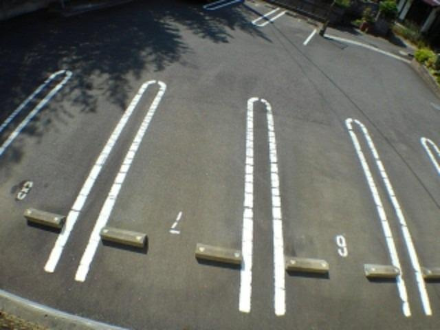 ベル・ソレイユの駐車場|カースペースがあります