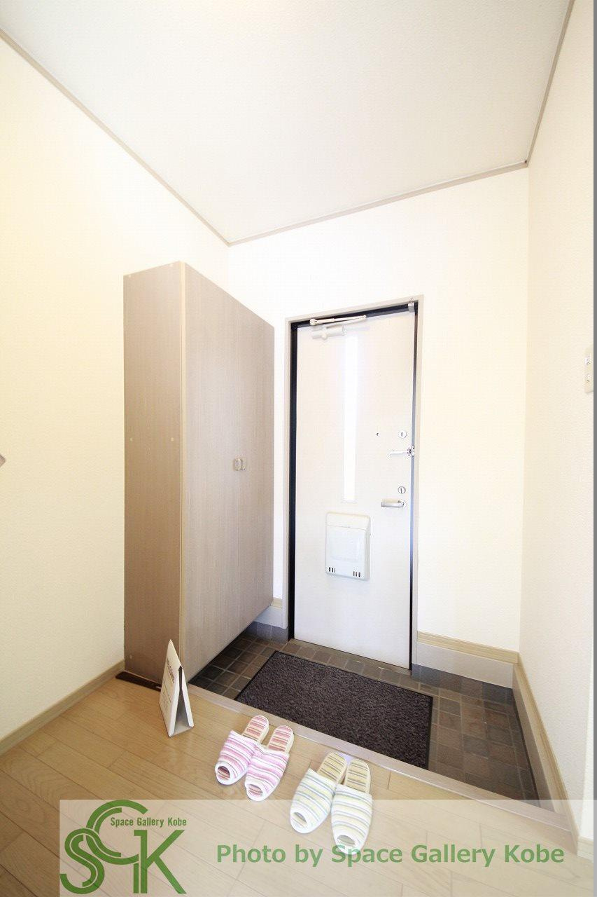 パルティーダ　B棟の玄関|※お部屋により仕様が異なる場合があります※