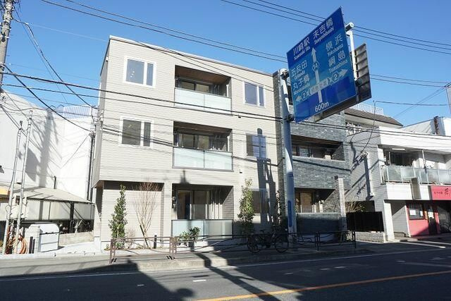 フェリビエンテの外観