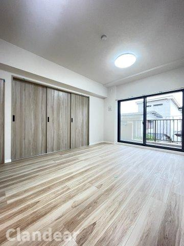 藤和シティコープ草加新田の居間・リビング|ドキドキの新生活も、安心してスタート。ぴったりの住まいを見つけませんか？クランディアが一緒に住まい選びをサポートします‼　まずは、お気軽にお問合せください　＃クランディア