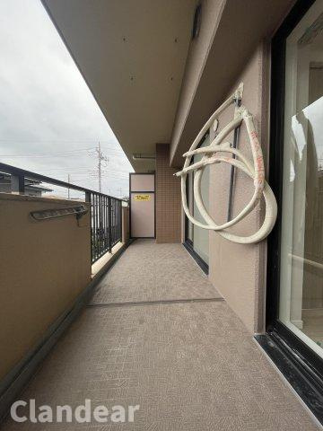 藤和シティコープ草加新田のバルコニー|ドキドキの新生活も、安心してスタート。ぴったりの住まいを見つけませんか？クランディアが一緒に住まい選びをサポートします‼　まずは、お気軽にお問合せください　＃クランディア