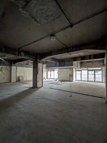 大阪市東住吉区東田辺２丁目の店舗事務所の内装