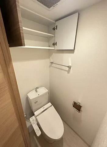 フロンティアコート堺筋本町のトイレ