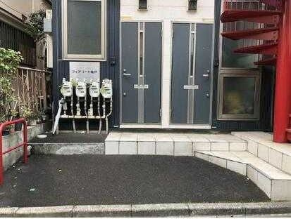 フェアコート亀戸のエントランス
